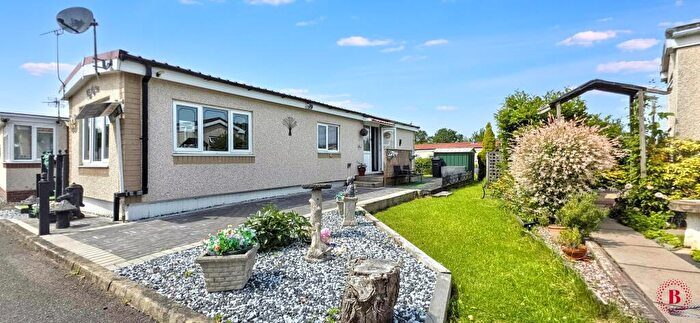 2 Bedroom Park Home For Sale In Moor Lane, Amington, B77