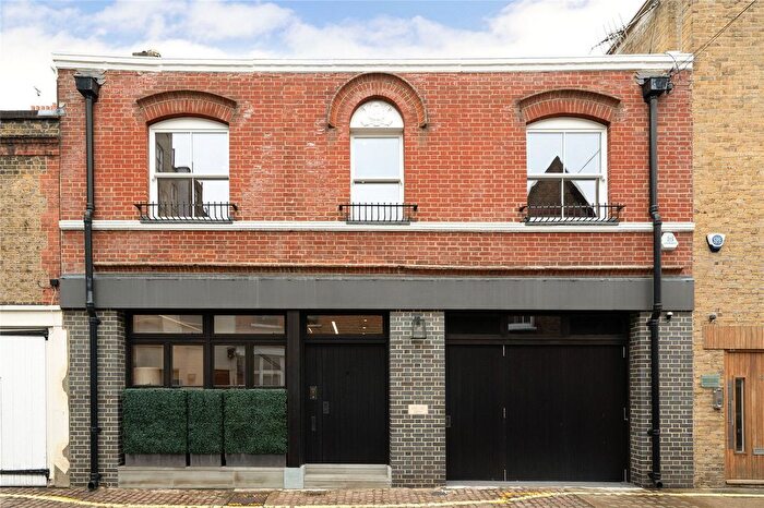 4 Bedroom Flat For Sale In Weymouth Mews, London, W1G