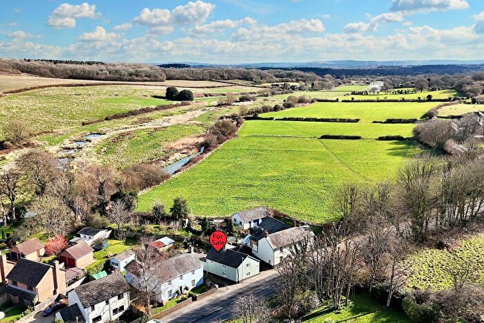 3 Bedroom Detached House For Sale In Bere Regis, BH20