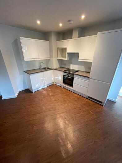 2 Bedroom Apartment To Rent In Victoria Road, Leeds, West Yorkshire, LS6