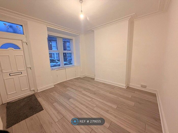 3 Bedroom Terraced House To Rent In Ockerby Street, Nottingham, NG6