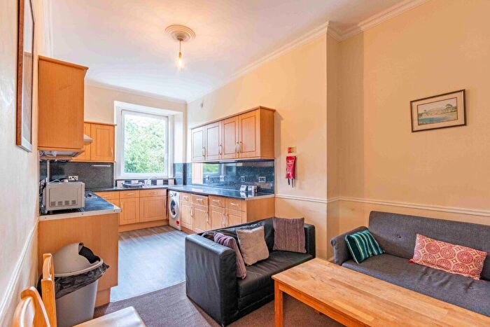 4 Bedroom Flat To Rent In L – Leith Walk, Edinburgh, EH6