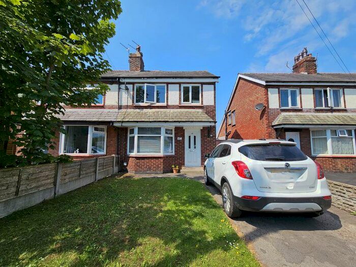 3 Bedroom Semi-Detached House To Rent In Station Road, Hesketh Bank, Preston, PR4