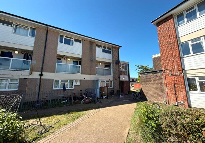 3 Bedroom Flat For Sale In Macers Court, Broxbourne, Hertfordshire, EN10