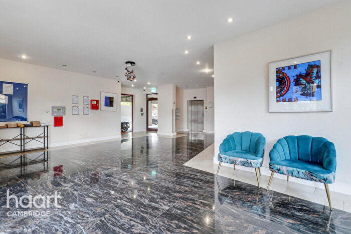 2 Bedroom Apartment For Sale In The Levels, Hills Road, Cambridge, CB2