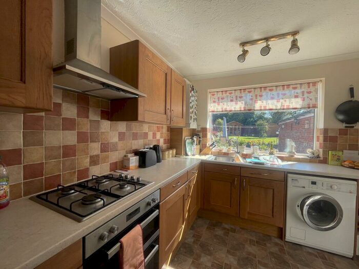 2 Bedroom Bungalow To Rent In Bouverie Road, Hardingstone, Northampton, NN4