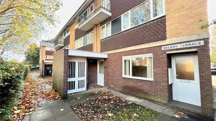 1 Bedroom Maisonette To Rent In Nelson Terrace, London Road, Reading, Berkshire, RG1