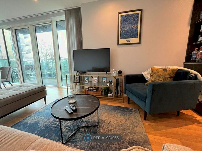 1 Bedroom Flat To Rent In Waterside Apartments, London, N4