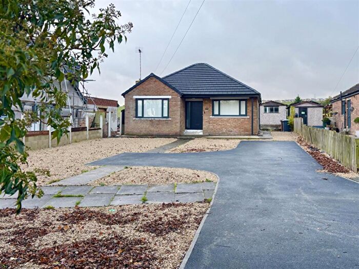 2 Bedroom Detached Bungalow For Sale In Thornton Road, Thornton, Bradford, BD13