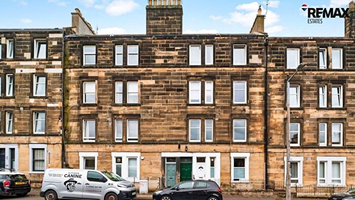 1 Bedroom Flat For Sale In Moat Street, Edinburgh, EH14