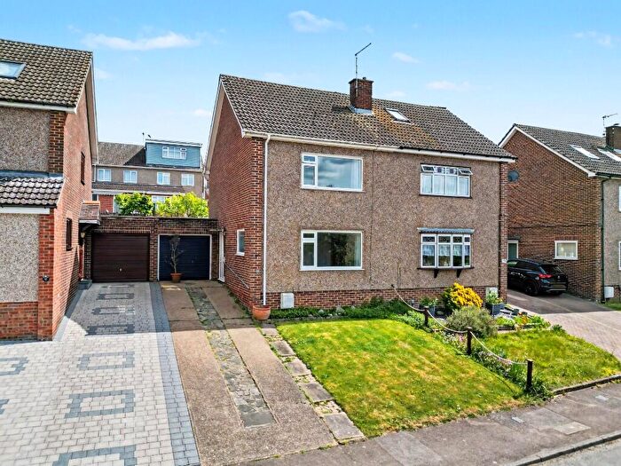 3 Bedroom Semi-Detached House To Rent In Linton Close, Saffron Walden, Essex, CB11