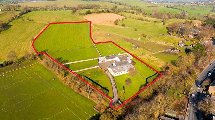 5 Bedroom Equestrian Property For Sale In Skipton Road, Earby, Barnoldswick, Lancashire, BB18
