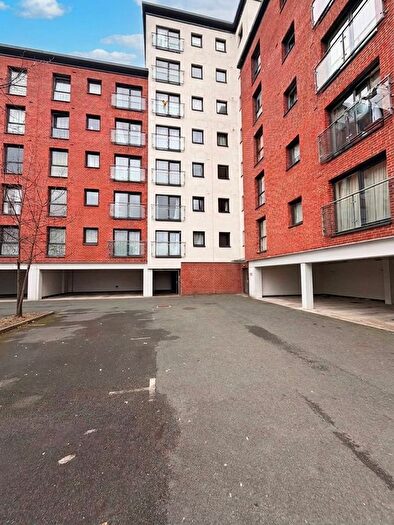 2 Bedroom Flat For Sale In Camp Street, Salford, M7