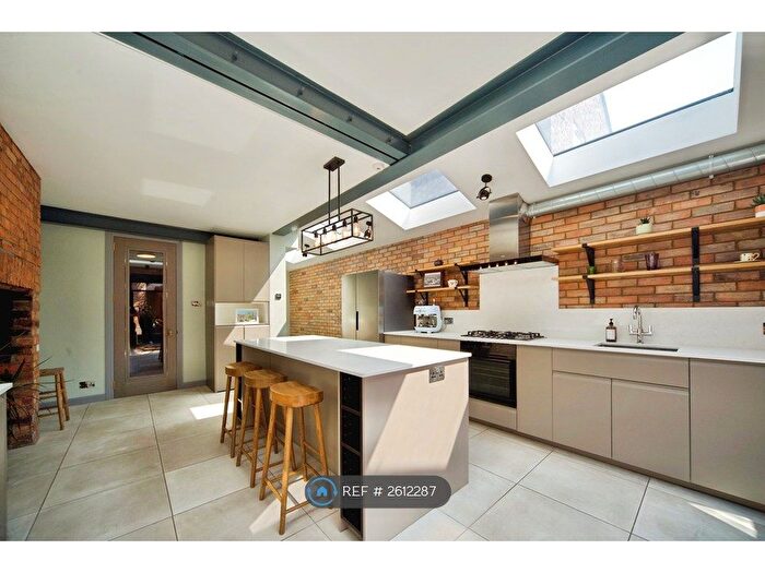 5 Bedroom Terraced House To Rent In St. Ann's Road, London, N15