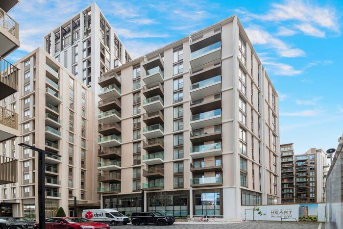 2 Bedroom Flat To Rent In Bowery Apartments, White City Living, London, W12