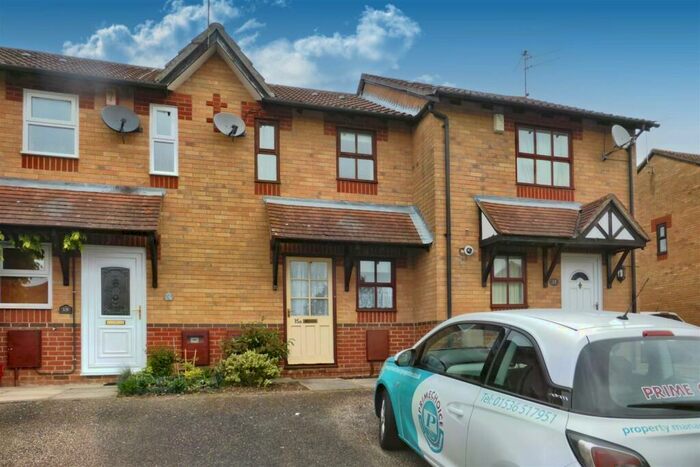 1 Bedroom Terraced House To Rent In Kenilworth Drive, Kettering, Northants, NN15