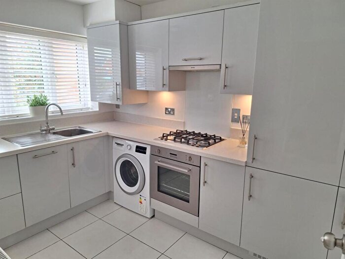 2 Bedroom Terraced House For Sale In Bay Tree Rise, Sonning Common, RG4