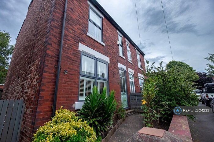 3 Bedroom Semi Detached House To Rent In Sussex Road, Stockport, SK3