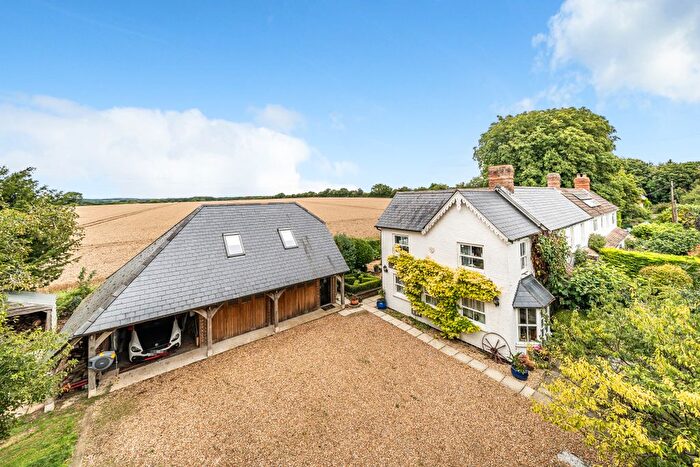 5 Bedroom Semi-Detached House For Sale In Watch Lane, Whitchurch, RG28