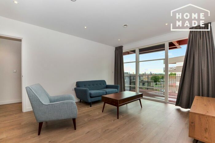 1 Bedroom Flat To Rent In Refinery House, Stratford, E20