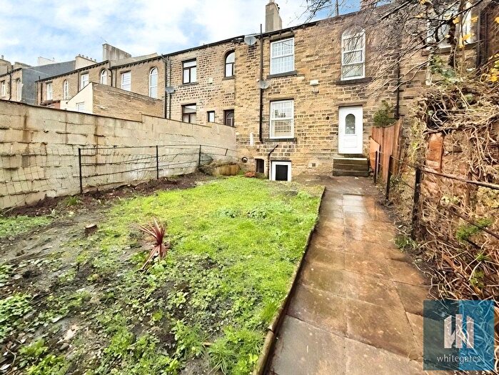 3 Bedroom Terraced House To Rent In Birkby Hall Road, Birkby, Huddersfield, HD2