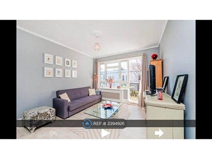 1 Bedroom Flat To Rent In Adelaide House, London, W11
