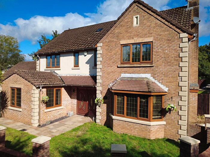 4 Bedroom Detached House For Sale In Cross Inn, Llantrisant, Pontyclun, CF72