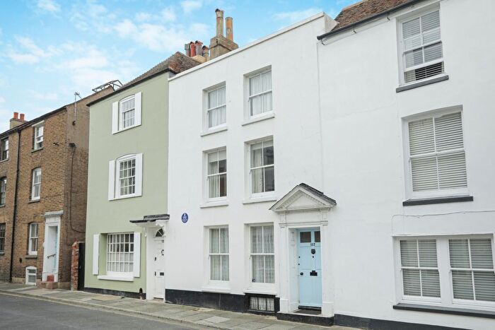 4 Bedroom Terraced House For Sale In Middle Street, Deal, CT14