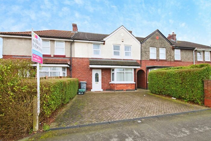 4 Bedroom Semi Detached House For Sale In Fourth Avenue, York, YO31