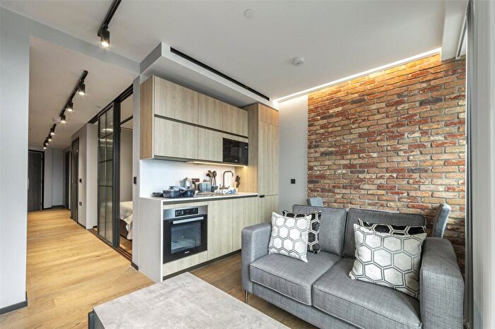 Apartment To Rent In Hewett Street, London, EC2A