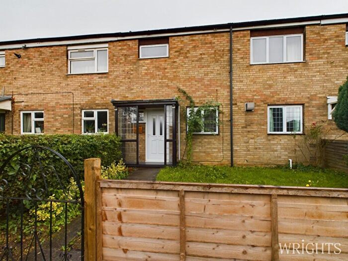 3 Bedroom Terraced House To Rent In Brixham Close, Stevenage, SG1