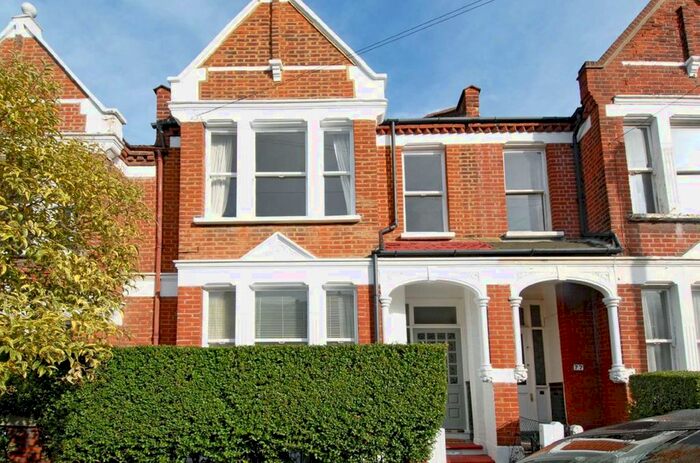 1 Bedroom Flat To Rent In Norfolk House Road, London, SW16