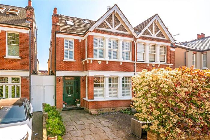 4 Bedroom Property For Sale In Langham Road, Teddington, TW11