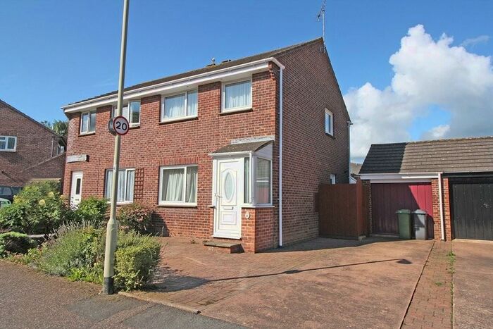 3 Bedroom Semi-Detached House To Rent In Alphington, Exeter, EX2