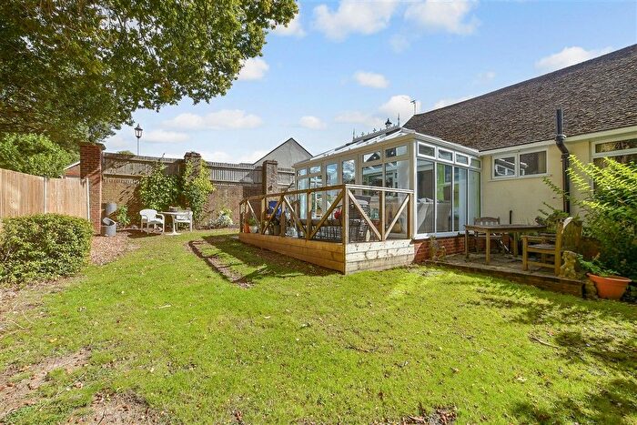 2 Bedroom Detached Bungalow For Sale In Elim Court Gardens, Crowborough, East Sussex, TN6