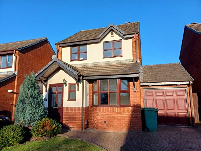 3 Bedroom Detached House To Rent In Old Oak Close, Aldridge, Walsall, West Midlands, WS9