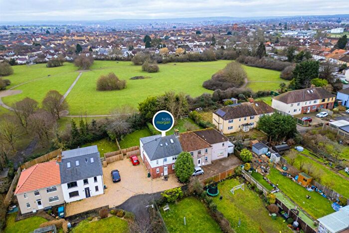 8 Bedroom Semi Detached House For Sale In Bed Hmo | £, Pa |, BS7