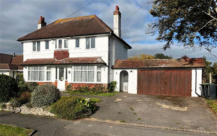 4 Bedroom Detached House For Sale In Brook Way, Friars Cliff, Christchurch, Dorset, BH23