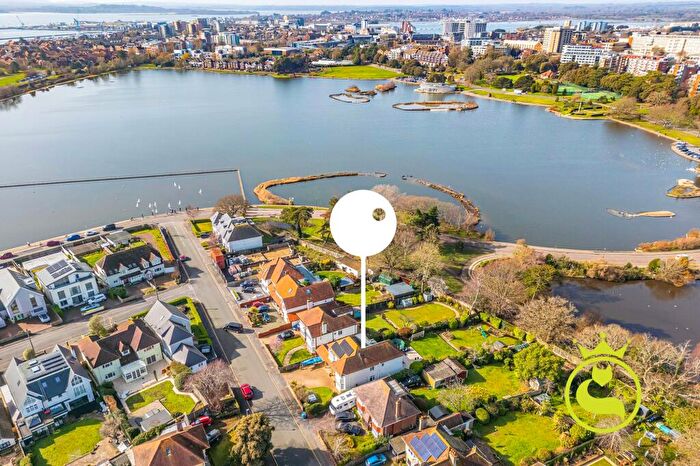 5 Bedroom Detached House For Sale In Views Over Poole Park Lake - Twemlow Avenue, Poole, BH14
