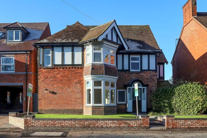 5 Bedroom Detached House To Rent In Coventry Road, Coleshill, Birmingham, B46