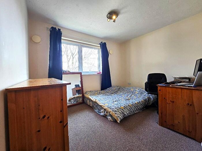 2 Bedroom Flat To Rent In Broad Lane, Lower Eastern Green, CV5
