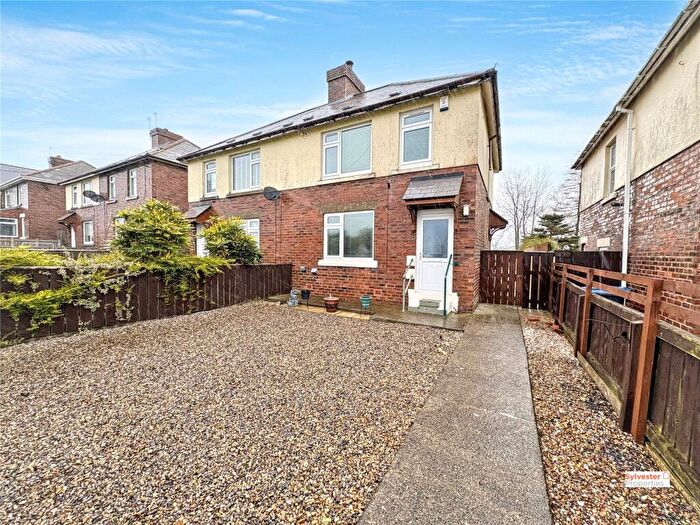 3 Bedroom Semi-Detached House For Sale In Fair View, Burnhope, DH7