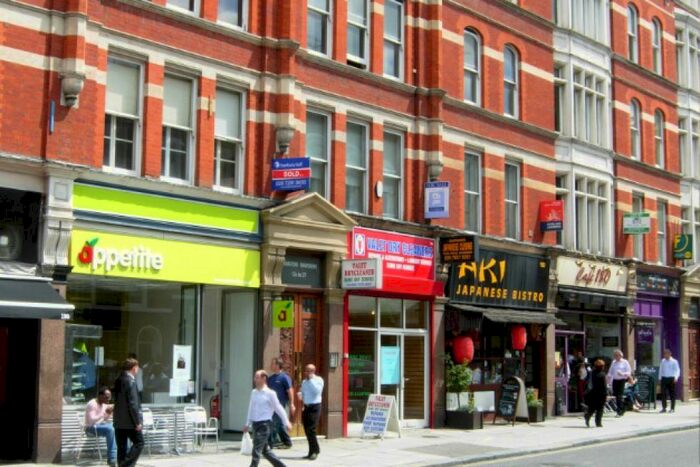 2 Bedroom Flat To Rent In Grays Inn Road, London, WC1X