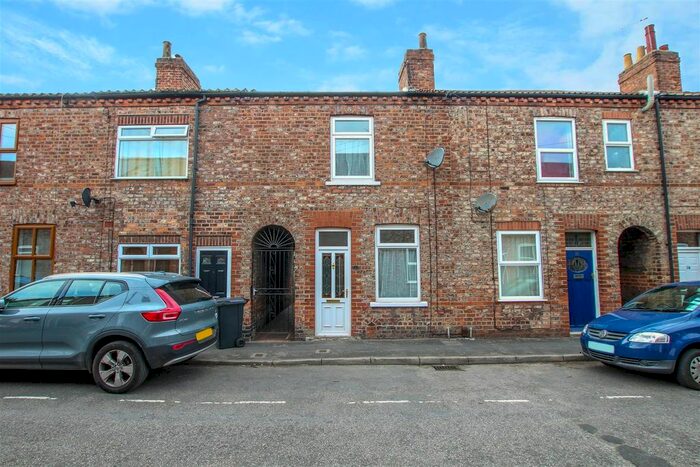 2 Bedroom Terraced House To Rent In Hawthorn Street, York, YO31