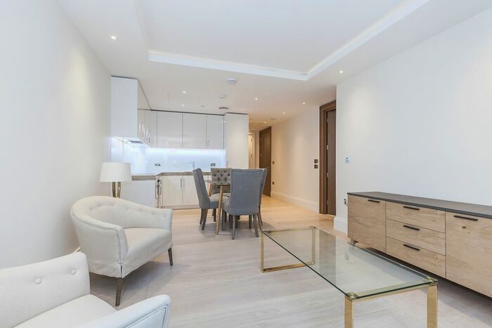 1 Bedroom Flat To Rent In Strand, London, WC2R