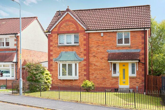 3 Bedroom Detached House For Sale In English Row, Calderbank, ML6