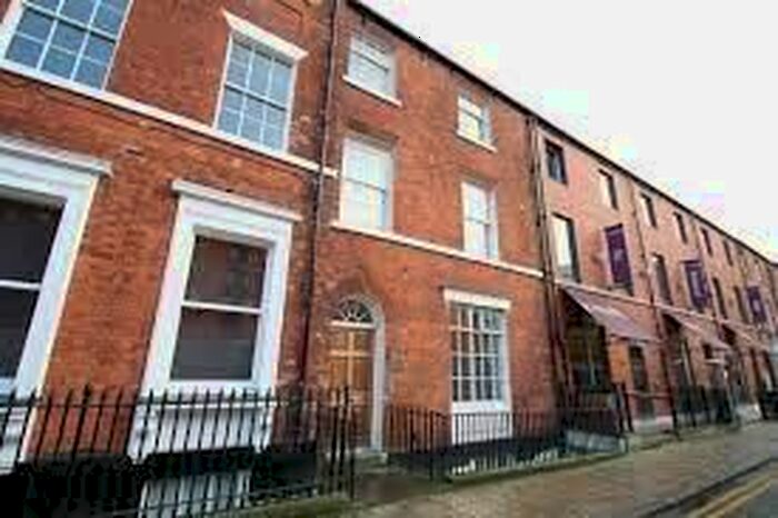 2 Bedroom Flat To Rent In York Place, Leeds, LS1