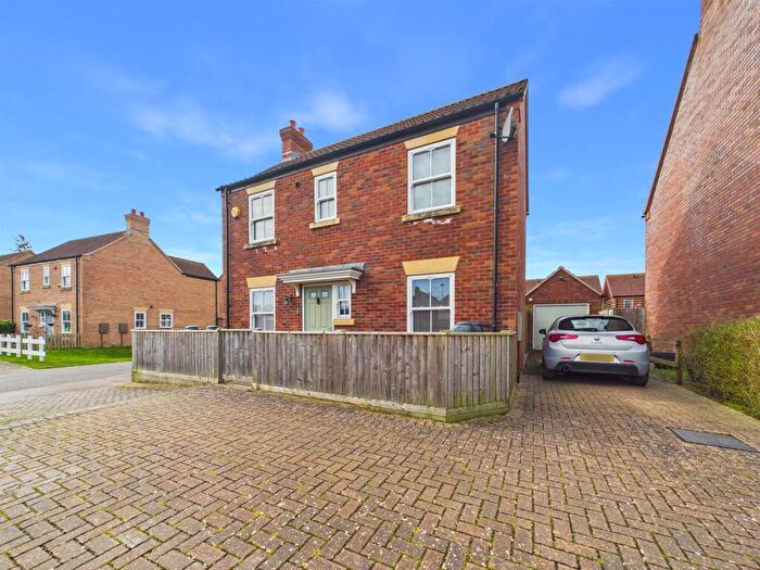 3 Bedroom Detached House For Sale In Hazel Walk, Alford, LN13