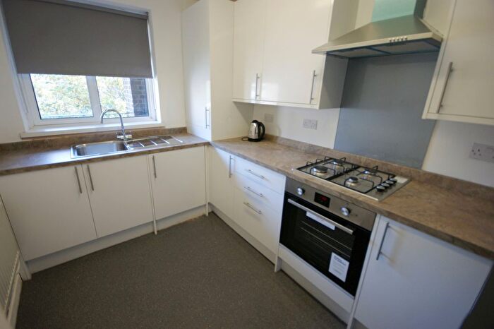 4 Bedroom Flat To Rent In Sidmouth Street, Bloomsbury, WC1H