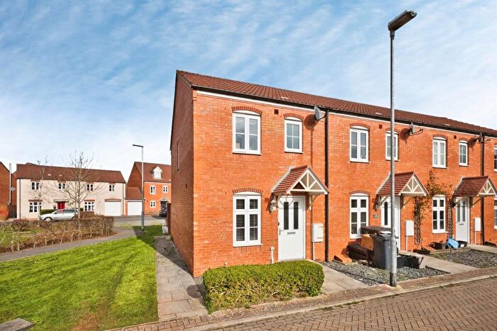 2 Bedroom End Of Terrace House For Sale In Compton Close, Glastonbury, BA6